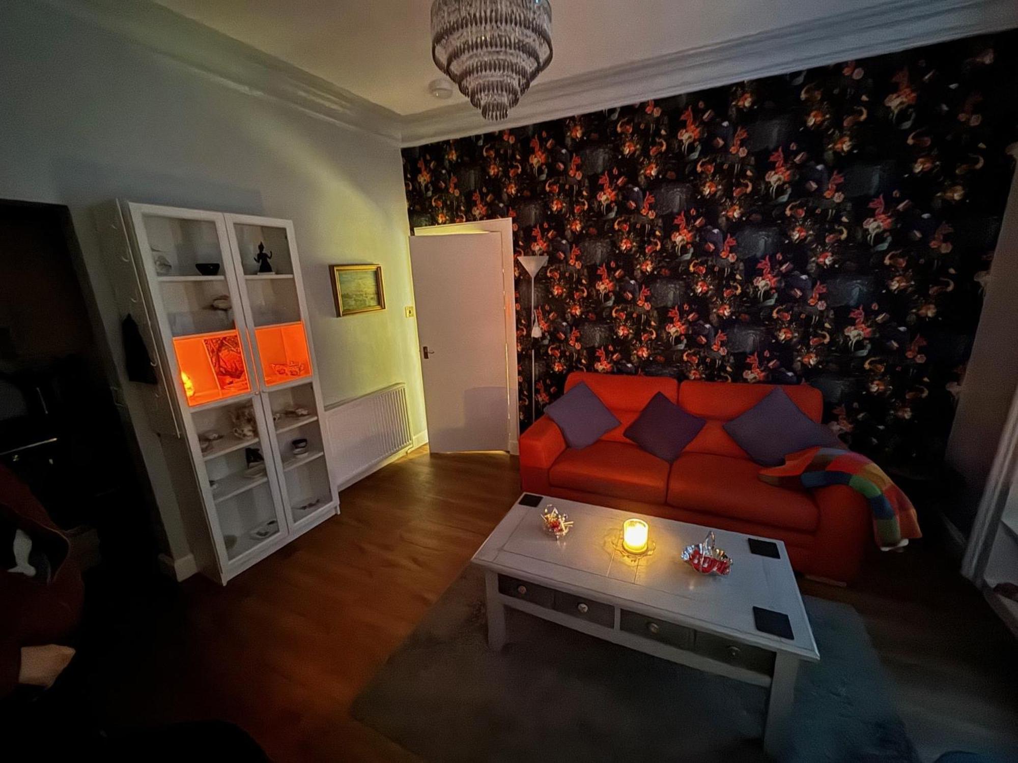 Edinburgh Two Bedroom Apartment With Free Side Street Parking 24 Hours Kültér fotó